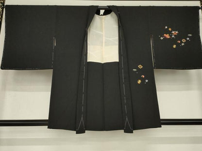 平和屋着物●羽織　総駒刺繍　宝尽くし　黒地　正絹　逸品　未使用　AABI5095ck