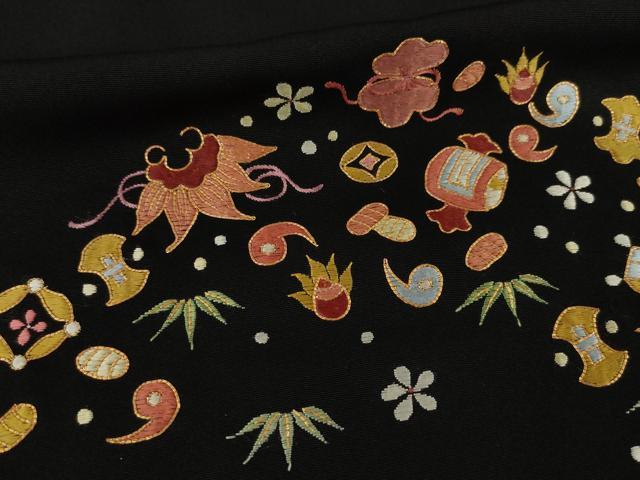 平和屋着物●羽織　総駒刺繍　宝尽くし　黒地　正絹　逸品　未使用　AABI5095ck
