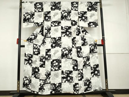 平和屋着物●上質な小紋　市松に桜　金彩　正絹　逸品　未使用　AABI5169cs