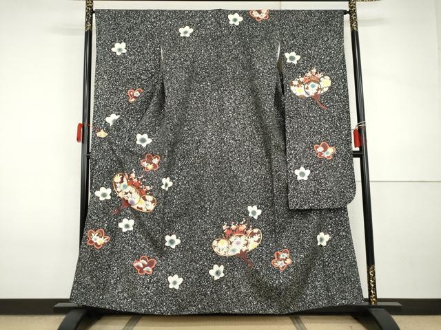 平和屋着物●豪華振袖　駒刺繍　舞梅文　黒地　金銀彩　正絹　逸品　AABI5175cs