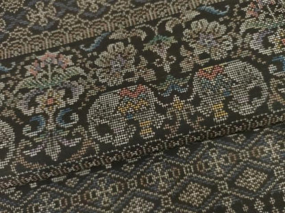 平和屋着物●本場大島紬　カタス7マルキ　更紗花文　象　黒地　正絹　逸品　AABI5177cs