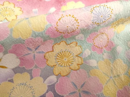 平和屋着物●豪華振袖　駒刺繍　舞桜文　暈し染め　正絹　逸品　AABI5187cs
