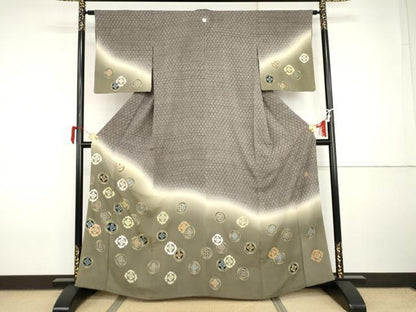 平和屋着物●東京友禅　坂和清　訪問着　刺繍　ろうけつ染　吉祥花丸文　暈し染め　正絹　逸品　AABI5195cs