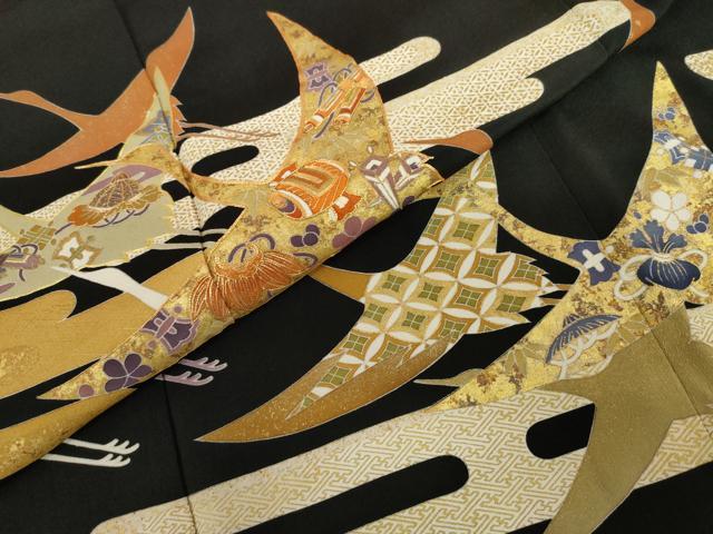 平和屋着物●創業460年・千總　黒留袖　駒刺繍　エ霞吉祥飛鶴文　金彩　伊勢丹扱い　正絹　逸品　AABI5199cs