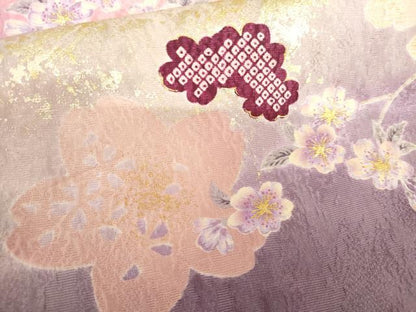 平和屋着物●豪華振袖　流水に舞桜文　暈し染め　金彩　正絹　逸品　AABI5200cs