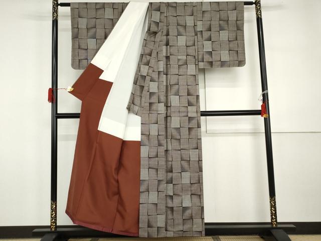 平和屋着物●本場大島紬　泥染め　カタス9マルキ　格子　正絹　逸品　AABI5205cs