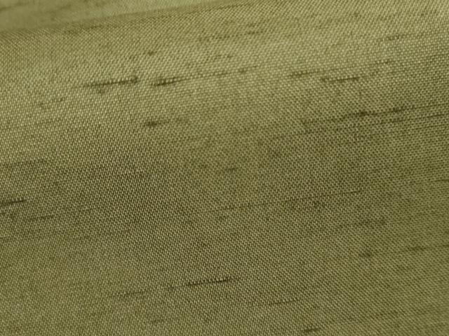 平和屋着物●石川県指定無形文化財　牛首紬　白山工房　手織り　色無地　松葉色　まるやま扱い　証紙付き　正絹　逸品　AABI5213cs