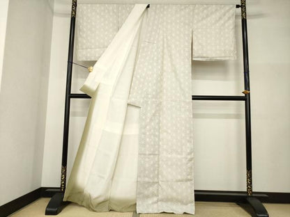 平和屋着物●本場大島紬　白大島　カタス7マルキ　麻の葉文様　正絹　逸品　AABI5301ck