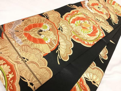 平和屋着物◎六通柄袋帯　唐織　花蝶松文　黒地　金銀糸　三越扱い　正絹　逸品　AABI5429yx