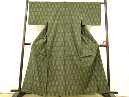 平和屋着物■本場村山大島紬　亀甲花文　黒地　正絹　逸品　AABI5809fw