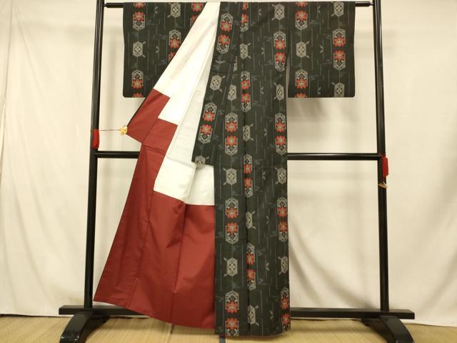 平和屋着物■本場村山大島紬　花間道　正絹　逸品　AABI5815fw