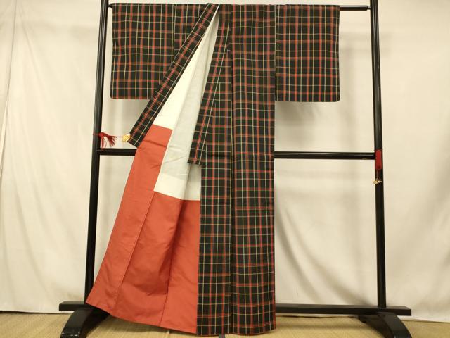 平和屋着物■本場大島紬　格子文　黒地　正絹　逸品　AABI5851fw