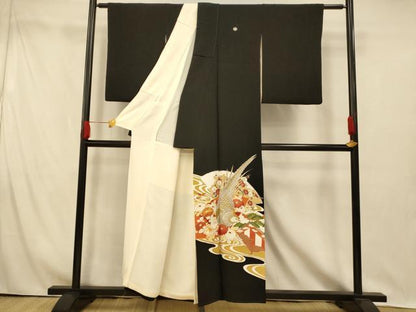 平和屋着物■豪華黒留袖　駒刺繍　花鳥扇子文　金銀糸　金銀彩　正絹　逸品　AABI5873fw