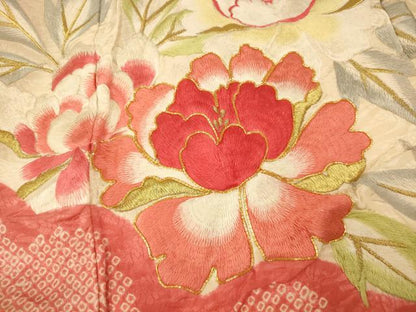 平和屋着物■豪華振袖　駒刺繍　絞り　雲取り牡丹文　金糸　正絹　逸品　AABI5894fw