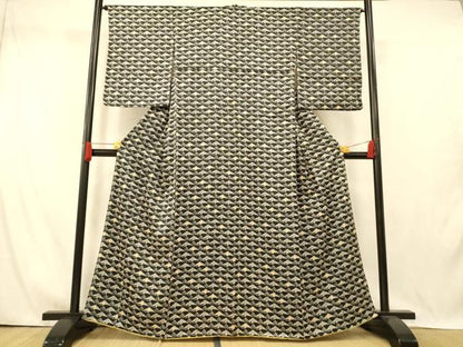 平和屋着物■上質な小紋　型染め　花鳥菱文　黒地　正絹　逸品　AABI5905fw