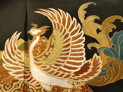 平和屋着物■豪華黒留袖　駒刺繍　鳳凰更紗花文　金彩　正絹　逸品　AABI5936fw