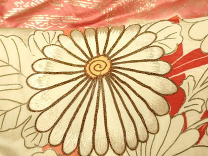 平和屋着物■豪華振袖　駒刺繍　笹竹草花文　金彩　正絹　逸品　AABI5973fw