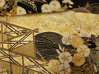 平和屋着物■豪華黒留袖　御所車花鳥文　金彩　正絹　逸品　AABI5983fw