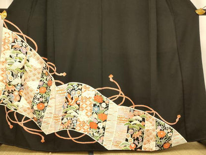 平和屋着物■豪華黒留袖　駒刺繍　飛鶴宝尽くし文様　銀糸　金彩　正絹　逸品　AABI5995fw
