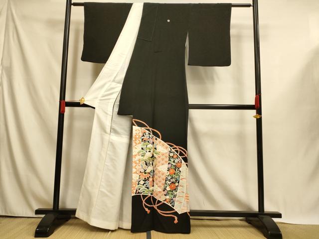 平和屋着物■豪華黒留袖　駒刺繍　飛鶴宝尽くし文様　銀糸　金彩　正絹　逸品　AABI5995fw