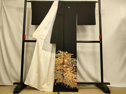 平和屋着物■豪華黒留袖　駒刺繍　御所車吉祥枝花文　金彩　正絹　逸品　AABI5996fw