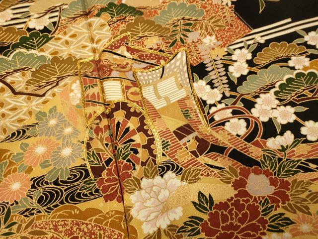 平和屋着物■豪華黒留袖　駒刺繍　御所車吉祥枝花文　金彩　正絹　逸品　AABI5996fw
