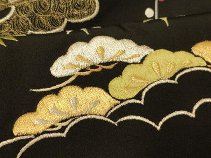 平和屋着物■豪華黒留袖　刺繍　風景文　金銀糸　正絹　逸品　AABI5997fw