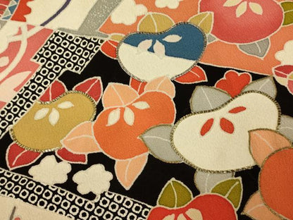 平和屋着物■豪華黒留袖　駒刺繍　天井松竹梅文　金銀彩　銀糸　正絹　逸品　AABI6012fw