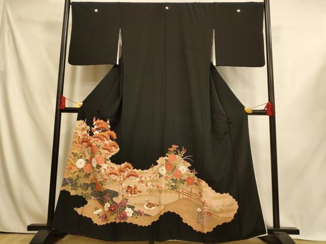 平和屋着物■豪華黒留袖 刺繍 枝花鴛鴦文 松 梅 金糸 金彩 正絹 逸品 AABI6022fw