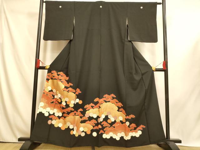 平和屋着物■豪華黒留袖 駒刺繍 雲取り松花文 金彩 正絹 逸品 AABI6031fw