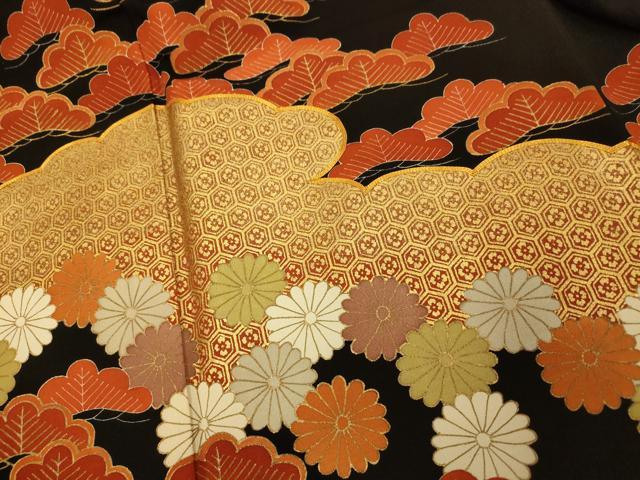 平和屋着物■豪華黒留袖 駒刺繍 雲取り松花文 金彩 正絹 逸品 AABI6031fw