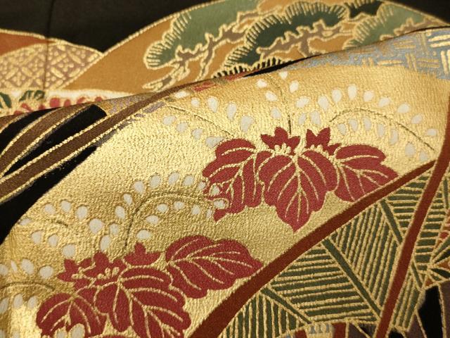 平和屋着物■豪華黒留袖　扇子枝花文　松　金彩　正絹　逸品　AABI6056fw