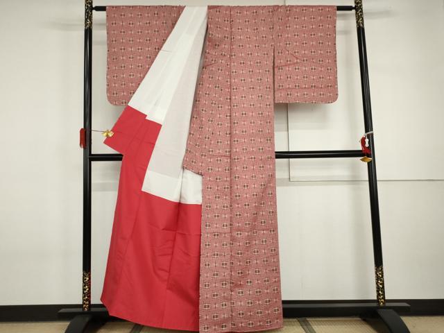 平和屋着物●上質な紬　琉球絣文様　正絹　逸品　AABI6087cs