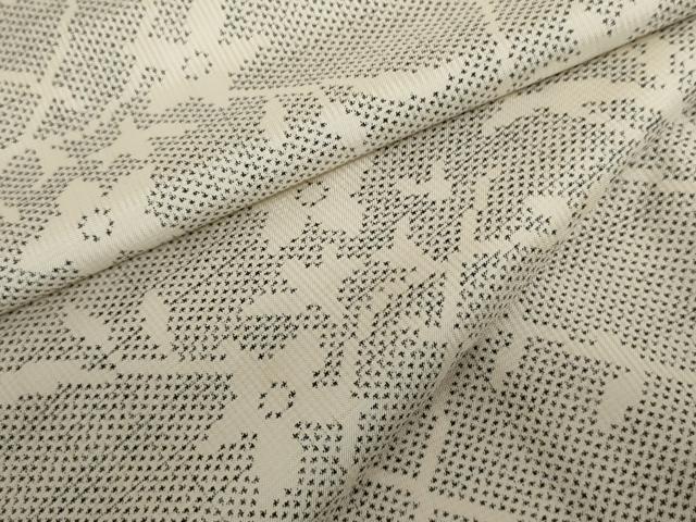 平和屋着物●本場大島紬　白大島　一元絣　枝花文　正絹　逸品　AABI6098cs