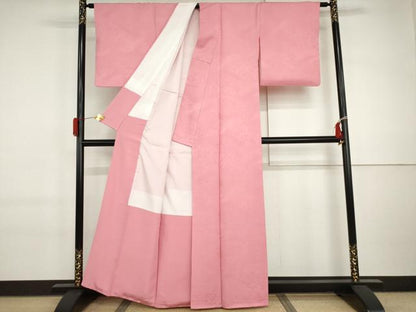 平和屋着物●上質な色無地　吉祥花唐草地紋　桃色　正絹　逸品　AABI6104cs