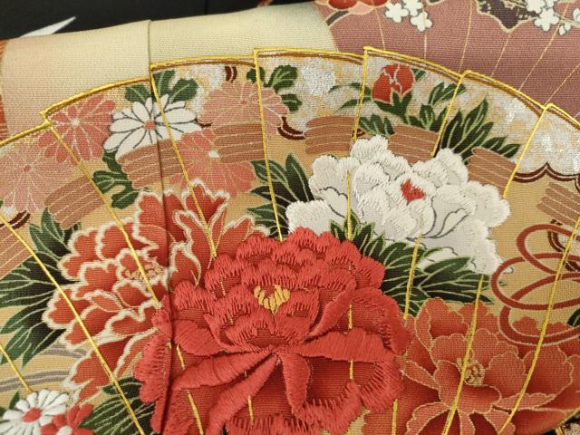平和屋着物●世界的ファッションデザイナー 山本寛斎 kansaiブランド 黒留袖 束ね熨斗御所車飛鶴文 暈し染め 金彩 正絹 逸品 AABI6107cs