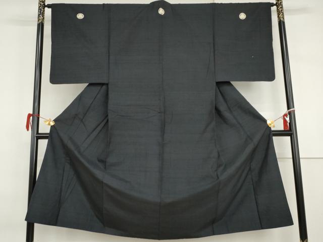 平和屋着物●男性　黒紋付　紬地　正絹　逸品　AABI6118cs