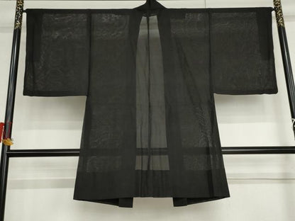 平和屋着物▽男性　長羽織　スリーシーズン　春夏秋　塵除け　黒地　正絹　逸品　AABI6164cs