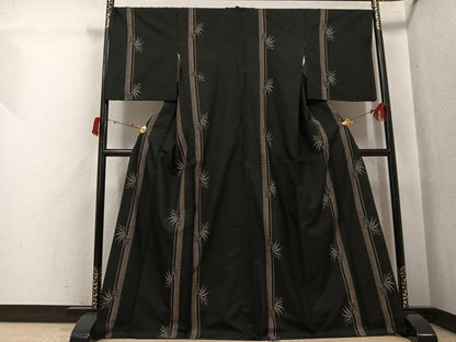 平和屋着物●本場大島紬　カタス9マルキ　笹竹文　正絹　逸品　AABI6210ph