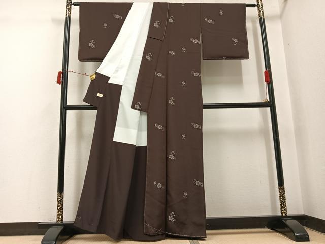 平和屋着物●上質な小紋　舞桜文　銀糸　正絹　逸品　未使用　AABI6288ph