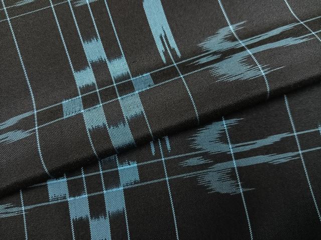 平和屋着物●上質な紬　琉球絣文様　正絹　逸品　AABI6293ph