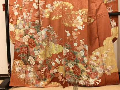 平和屋着物●豪華振袖　駒刺繍　枝花文　金彩　正絹　逸品　AABI6313ph