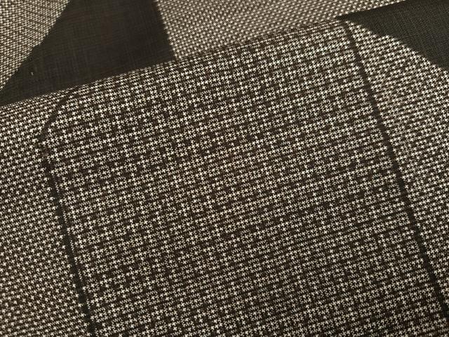 平和屋着物●本場大島紬　一元7マルキ　幾何学文様　正絹　逸品　AABI6318ph