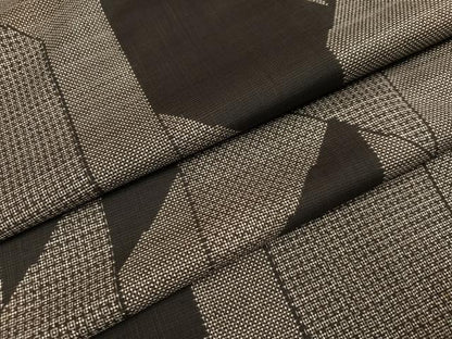 平和屋着物●本場大島紬　一元7マルキ　幾何学文様　正絹　逸品　AABI6318ph