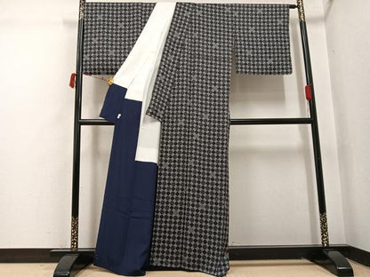 平和屋着物●上質な小紋　丸菱文　正絹　逸品　未使用　AABI6327ph