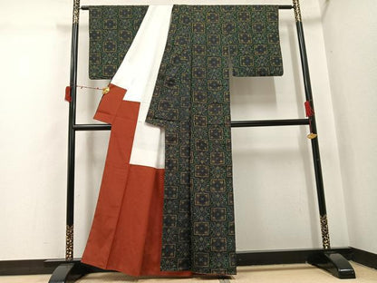 平和屋着物●本場大島紬　染大島　幾何学文様　正絹　逸品　AABI6344ph