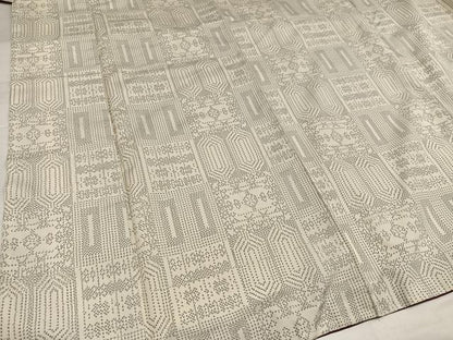 平和屋着物●本場大島紬　白大島　変わり市松文　正絹　逸品　AABI6346ph