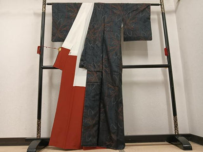 平和屋着物●本場大島紬　一元絣　舞花文　ますいわ屋扱い　正絹　逸品　未使用　AABI6350ph