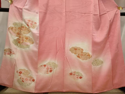 平和屋着物■訪問着 駒刺繍 雲取り花菱文 暈し染め 金彩 正絹 逸品 AABI6390st