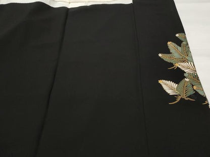 平和屋着物■豪華黒留袖 駒刺繍 松竹梅飛鶴文 金彩 正絹 逸品 AABI6423st